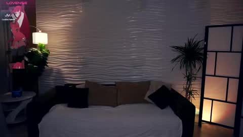  Night Odella Bowman  Julia online show from February 26, 11:11 am