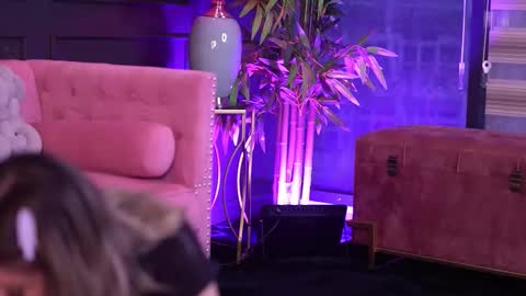 Odette online show from February 10, 5:54 am