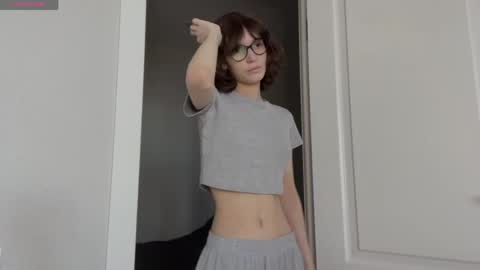 Thea online show from March 22, 4:27 am