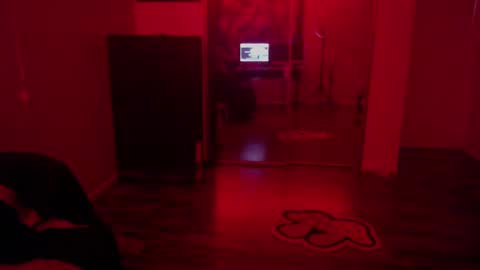 Snapshot of officialmoneyxxx chatting on January 21, 7:28 pm Money online show from January 21, 7:28 pm