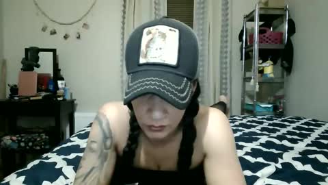 Lit en Cama online show from April 10, 2:06 am