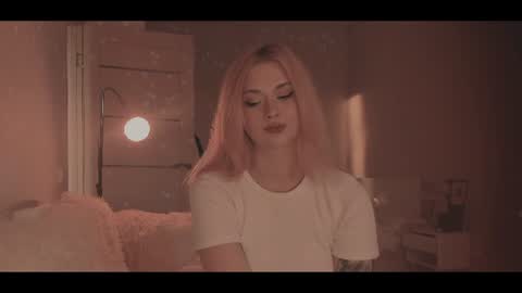 your dear Lilith Chapman online show from July 14, 2:05 am