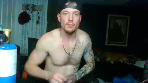 who dares  toss me some  tips lets have fun online show from November 28, 3:03 am