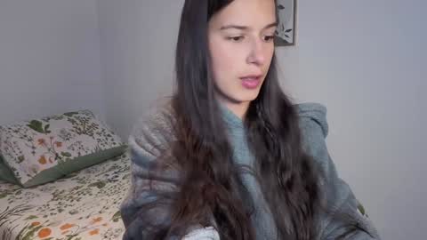 ohanna_ online show from March 19, 1:11 am