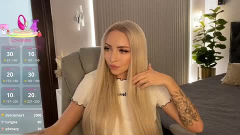 Emma online show from April 11, 7:45 am