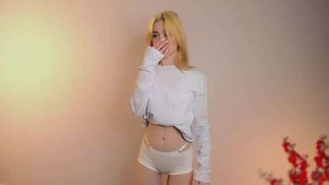 Emi and Ohpi online show from April 2, 6:26 pm