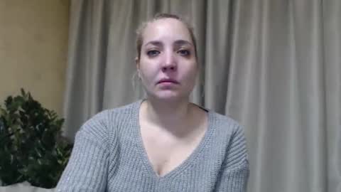 Mari online show from February 5, 9:51 pm