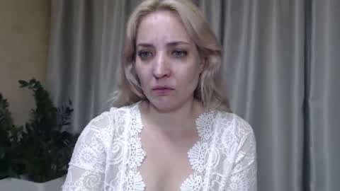 Mari online show from September 20, 5:27 pm