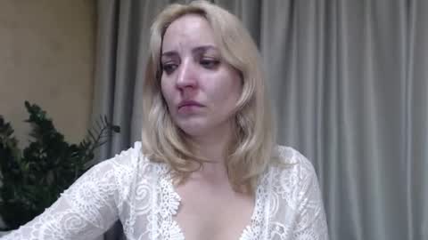 Mari online show from October 8, 4:02 pm