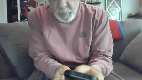 Snapshot of old_bald63 chatting on December 28, 2:53 pm old_bald63 online show from December 28, 2:53 pm