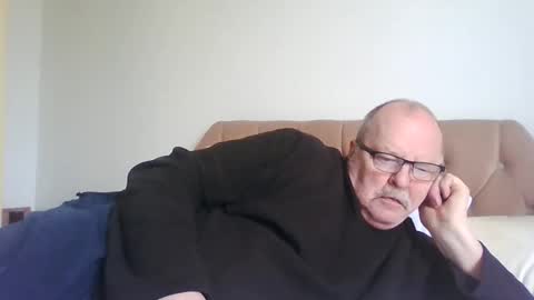old_fkrr_ online show from May 6, 10:21 am