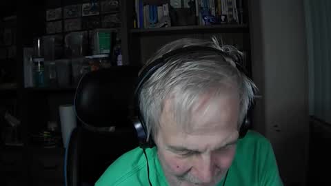 old_javacoder online show from May 7, 12:50 am