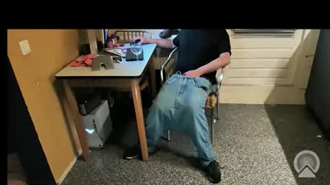 oldersagger online show from March 22, 8:13 pm