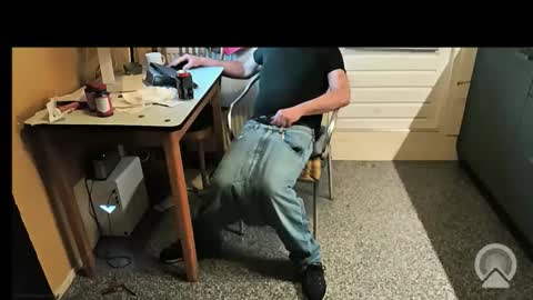 oldersagger online show from February 8, 6:44 pm