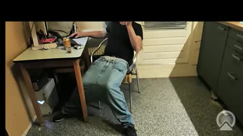 oldersagger online show from April 12, 8:46 pm