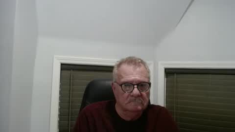oldguybigd online show from May 16, 6:10 am