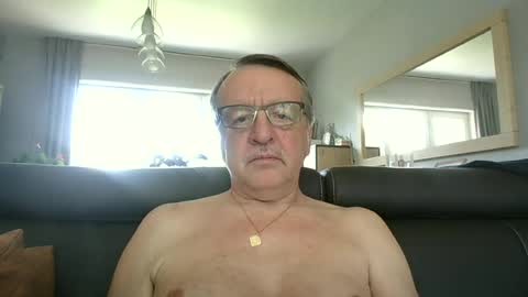 oldtimer160162493 online show from June 16, 11:47 am
