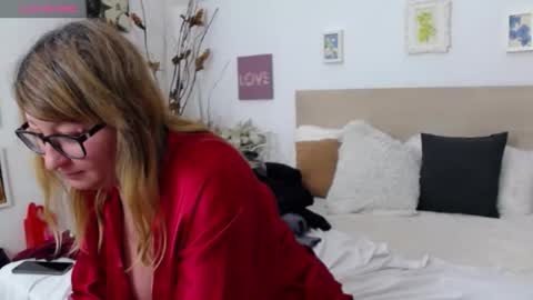 Olga Pavlova online show from February 11, 3:16 pm