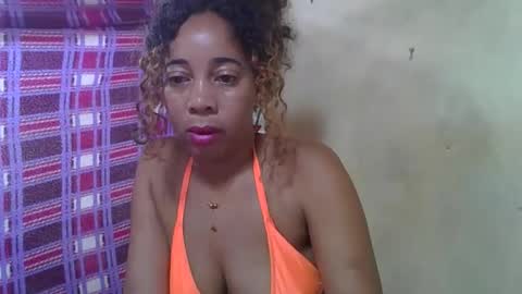 olinaa online show from April 23, 2:52 am