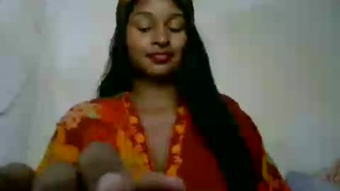 olinah610 online show from June 28, 12:23 pm