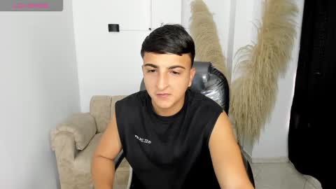 OLIVER online show from February 20, 1:24 pm