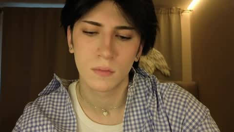 oliver online show from April 7, 2:19 pm