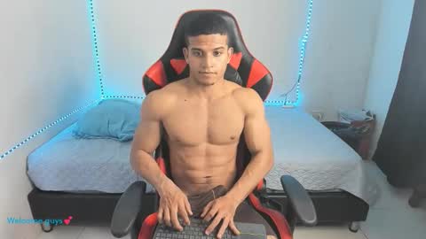 oliver thompsson online show from March 31, 3:29 am