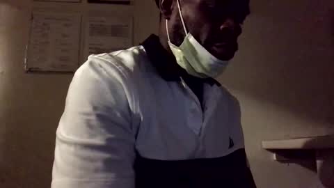 olivertwist1273 online show from December 26, 12:57 am