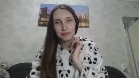 Snapshot of olivia_dream1 chatting on October 24, 9:04 pm Olivia online show from October 24, 9:04 pm