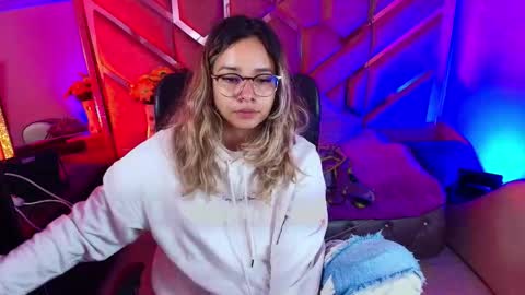  OLIVIA  online show from November 29, 3:58 am