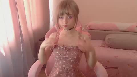 Olivia online show from July 11, 12:08 pm