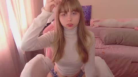 Olivia online show from June 3, 10:51 am