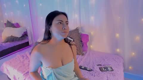 IG Im Oliviamorrys X OliviaMorrys online show from June 19, 7:09 pm
