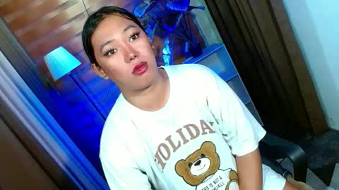 Miss OLIVIA online show from February 28, 11:03 am