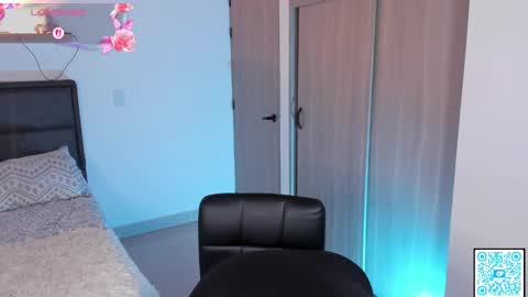 Olivia   40 off online show from September 19, 12:15 am