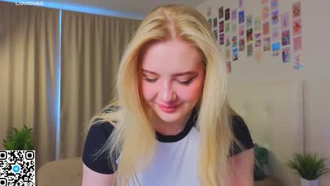 Olivia online show from October 15, 2:15 am