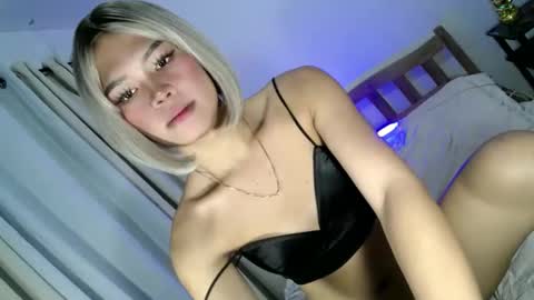 OLIVIA online show from February 1, 12:57 pm