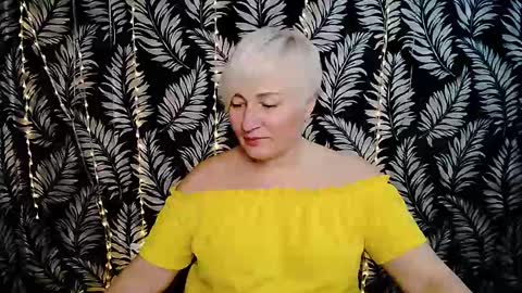 Kelly online show from January 12, 1:51 pm