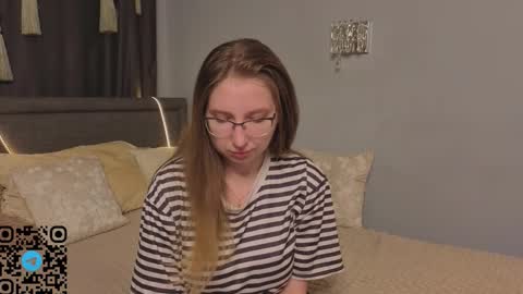 Kylie online show from September 16, 7:50 pm