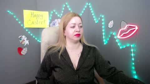 Oliviaverr online show from April 2, 12:34 pm