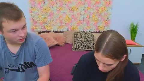 Olli and Stiw online show from September 14, 8:49 am