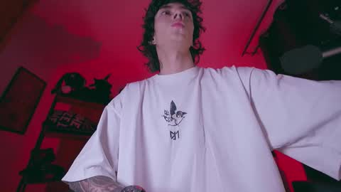     online show from January 6, 2:48 am