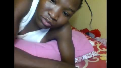 Snapshot of olwami3 chatting on September 19, 12:48 am olwami3 online show from September 19, 12:48 am