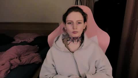 on_yxxx online show from May 26, 6:58 pm