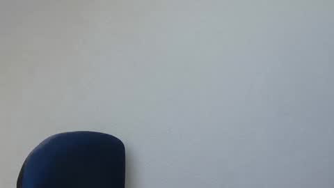 Somewhere over the rainbow online show from March 18, 8:09 am