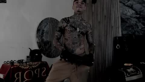     ... online show from December 19, 4:30 am