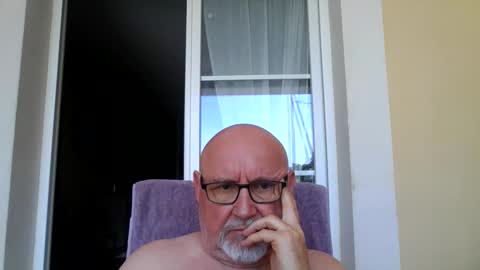 Onemoretimebis online show from June 7, 8:41 am