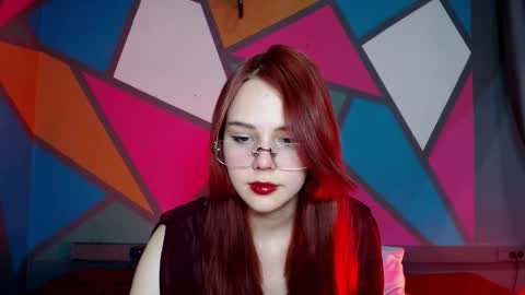 onessandra online show from February 20, 5:07 am