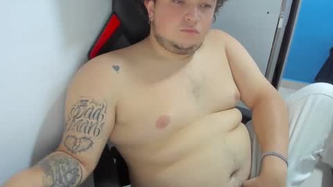 Andres INDEPENDENT MODEL online show from October 31, 7:14 pm