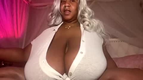 onlineerica online show from February 25, 5:16 pm